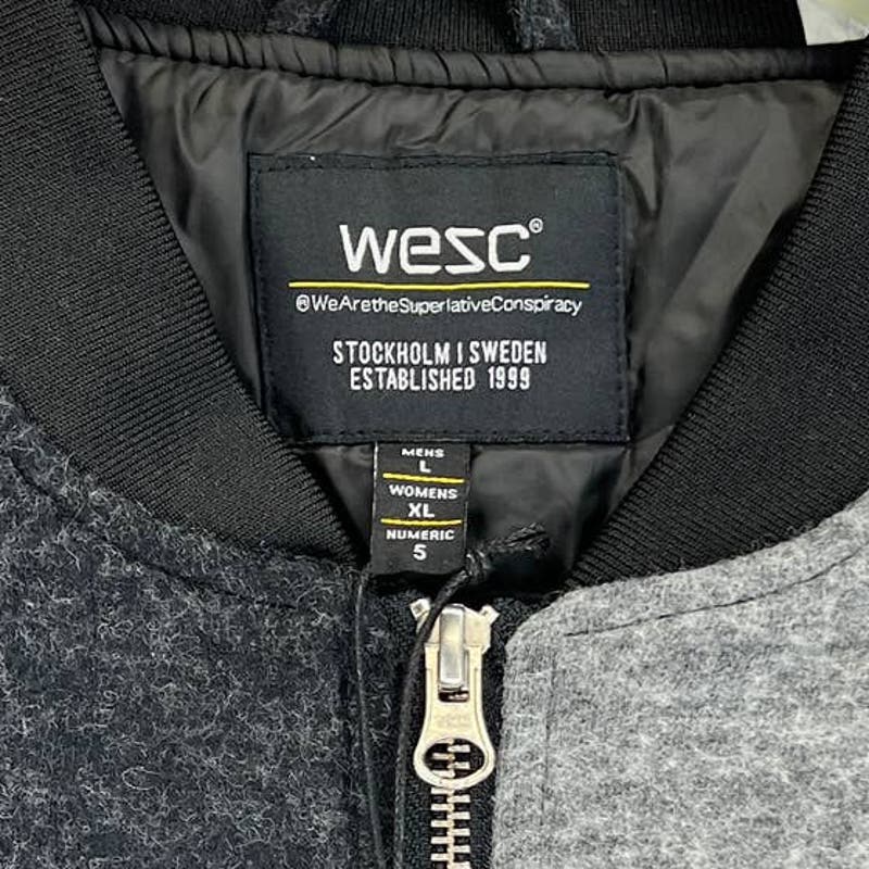 WESC Men US Men L / Women XL Bomber Blocked Flannel Jacket